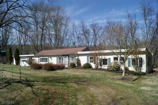 554 CHARLESTOWN RD, Bethlehem Twp., NJ 08827