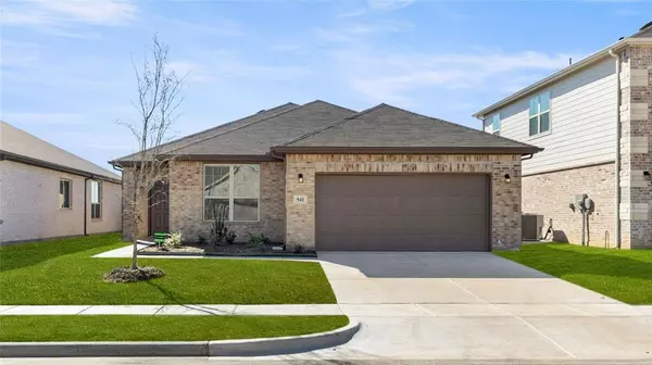 941 Ravenwood Lane, Van Alstyne, TX 75495