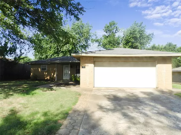 1227 W Coachman Court, Purcell, OK 73080