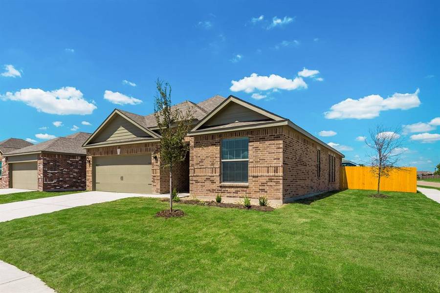 2028 Brentwood Drive, Anna, TX 75409