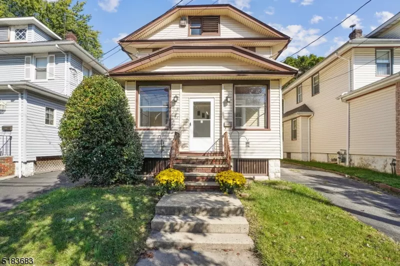 123 Fairbanks St, Hillside Twp., NJ 07205