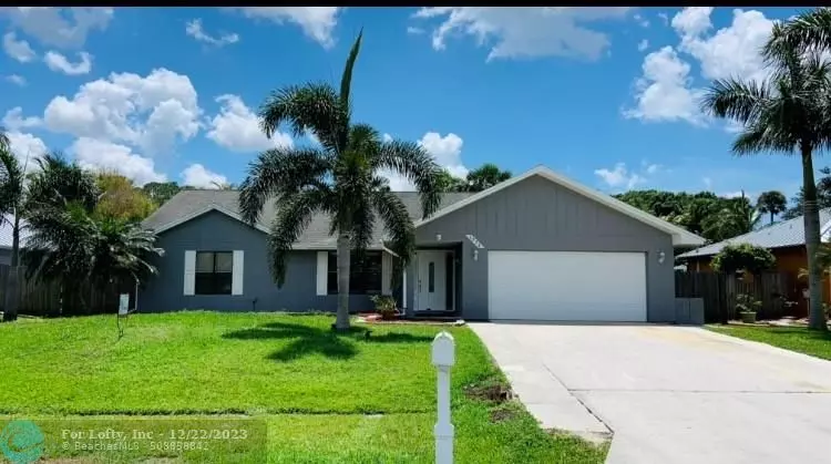 1228 SW Thomas Ct, Port St Lucie, FL 34953