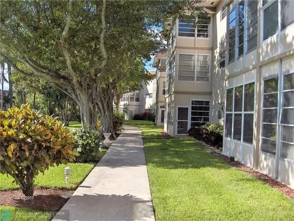 Lauderdale Lakes, FL 33319,5000 NW 36th St  #411