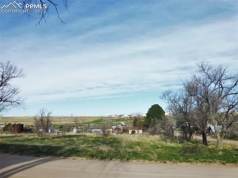 601 Sioux AVE, Simla, CO 80835