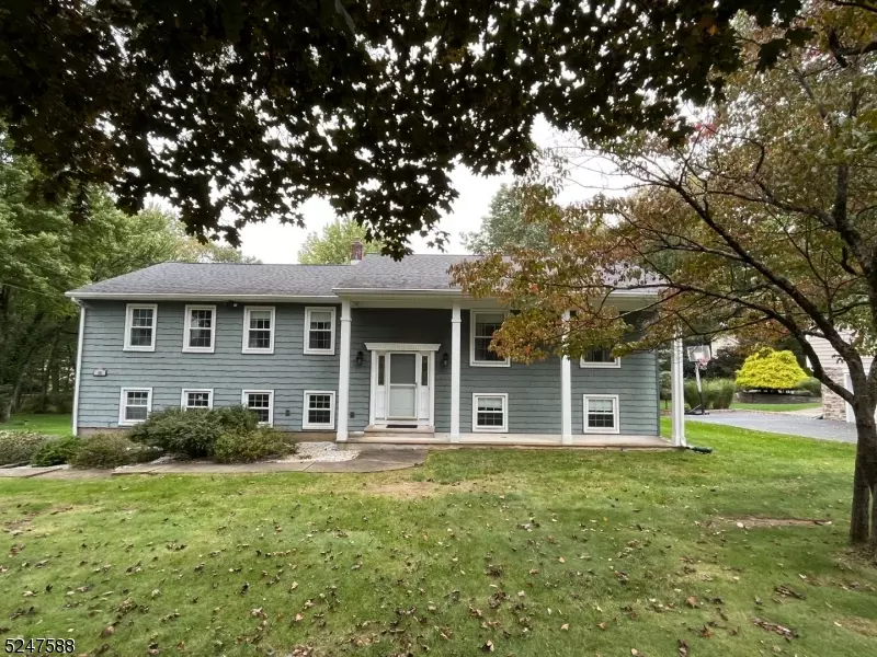 Randolph Twp., NJ 07869,40 Beech Rd