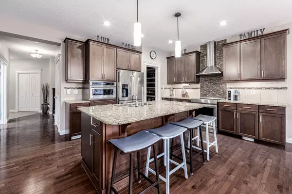 Calgary, AB T3H 0R5,144 Aspenshire CRES SW