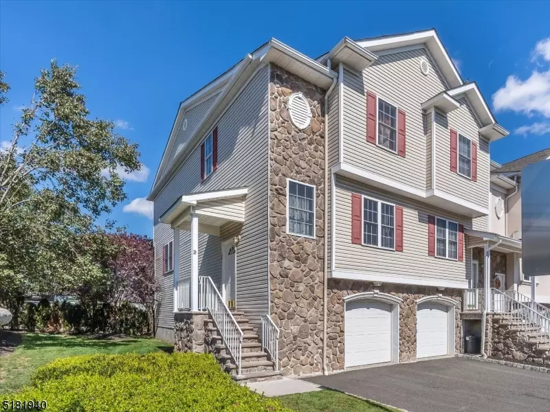 264 Midland Ave #28, Saddle Brook Twp., NJ 07663