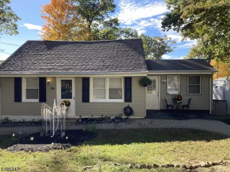 74 Frances Ave, Hopatcong Boro, NJ 07874