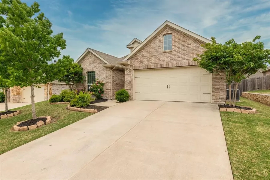 103 Jennie Court, Ferris, TX 75125