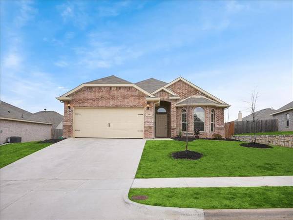 208 Fred Lane, Ferris, TX 75125