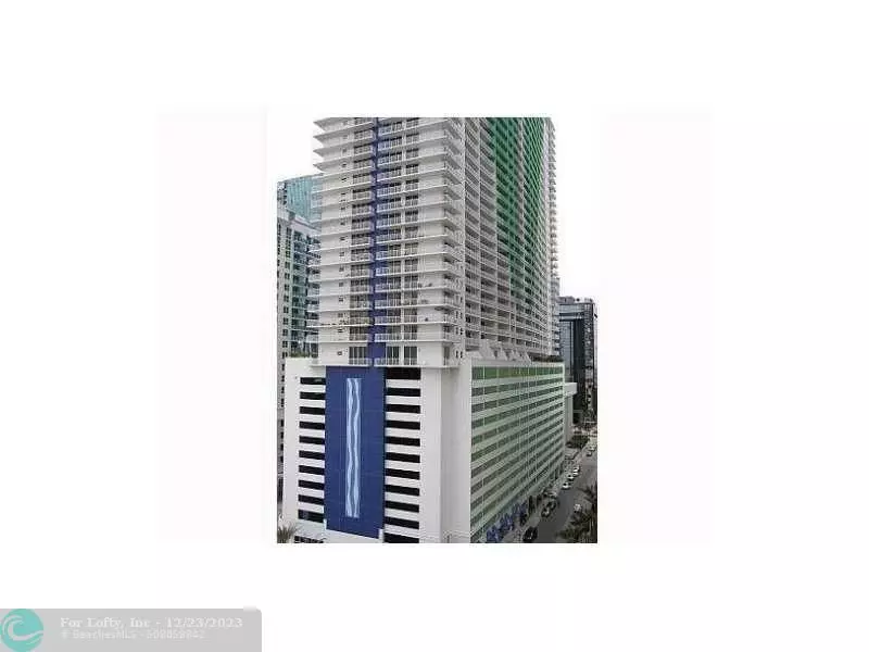 Miami, FL 33131,1200 Brickell Bay Dr  #2517