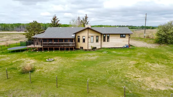 Tulliby Lake, AB T0A 3K0,13041 Hwy 641