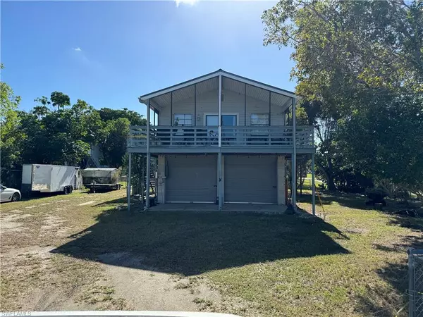 266 Gator LN, Chokoloskee, FL 34138