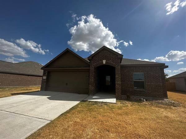 1117 Wheatfield Lane, Crowley, TX 76036