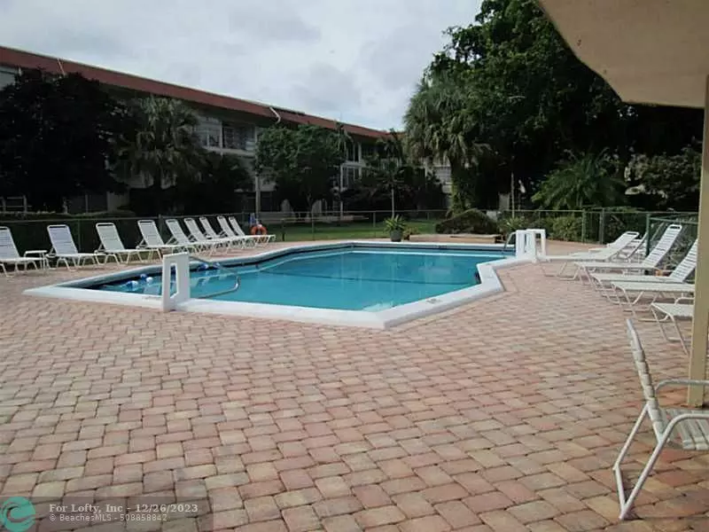 4025 N Federal Hwy  #317C, Oakland Park, FL 33308