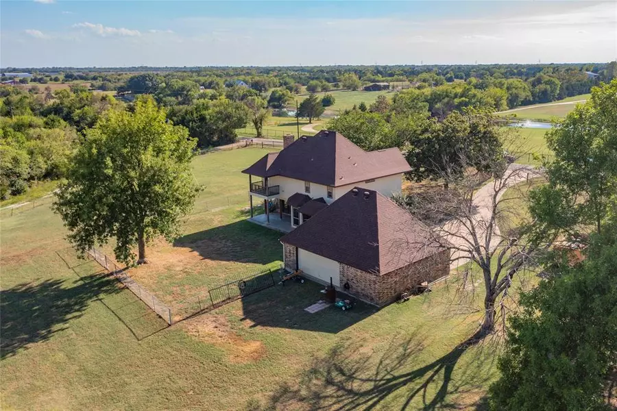 2003 Hash Road, Lancaster, TX 75146