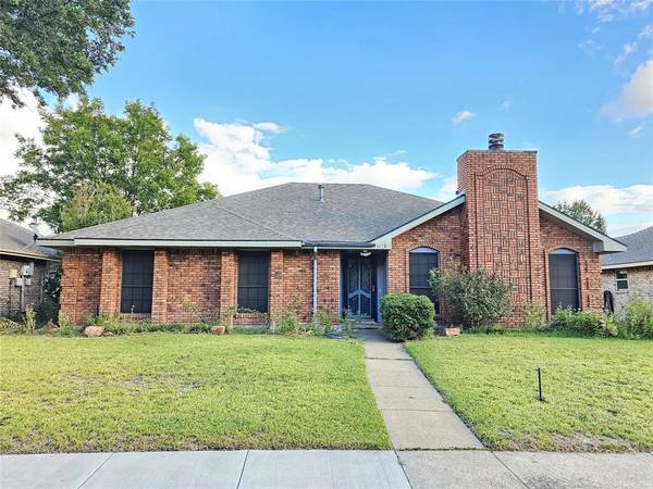 1418 Buena Vista Avenue, Garland, TX 75043