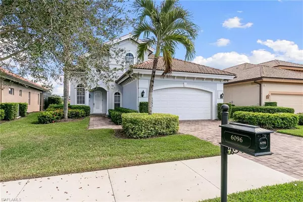 Naples, FL 34113,6096 Dogleg DR