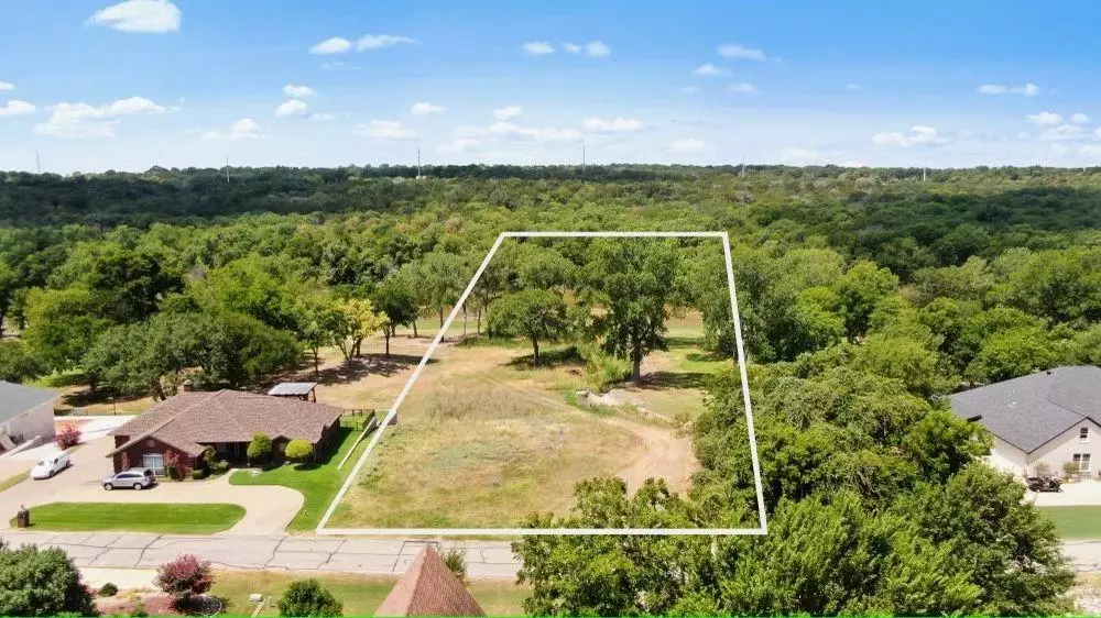 6425 Buena Vista Drive, Granbury, TX 76049