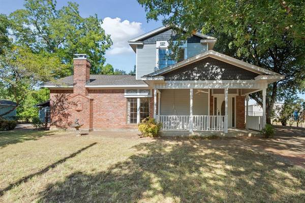 307 S 4th Street, Wortham, TX 76693