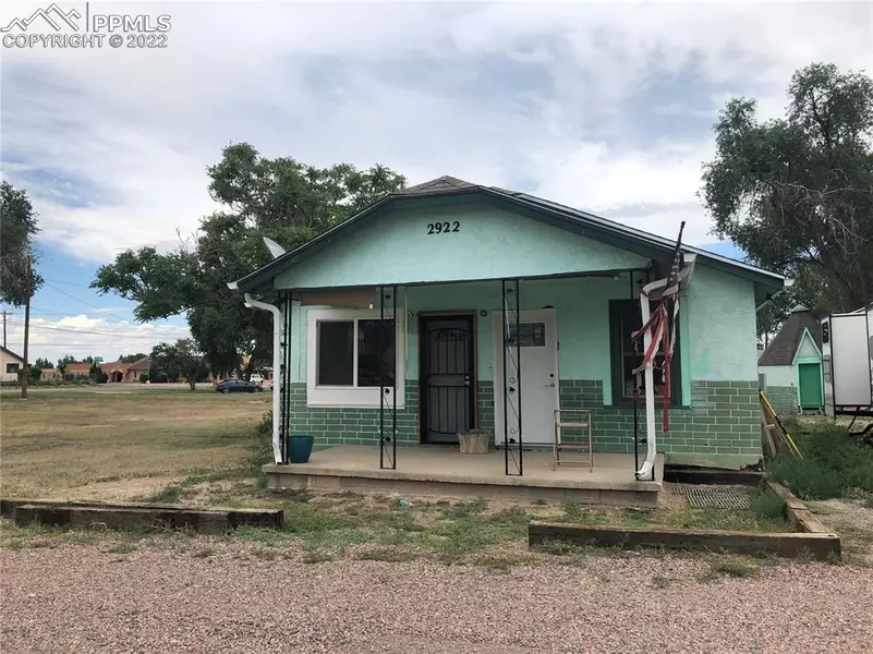 2922 Lakeview AVE, Pueblo, CO 81005