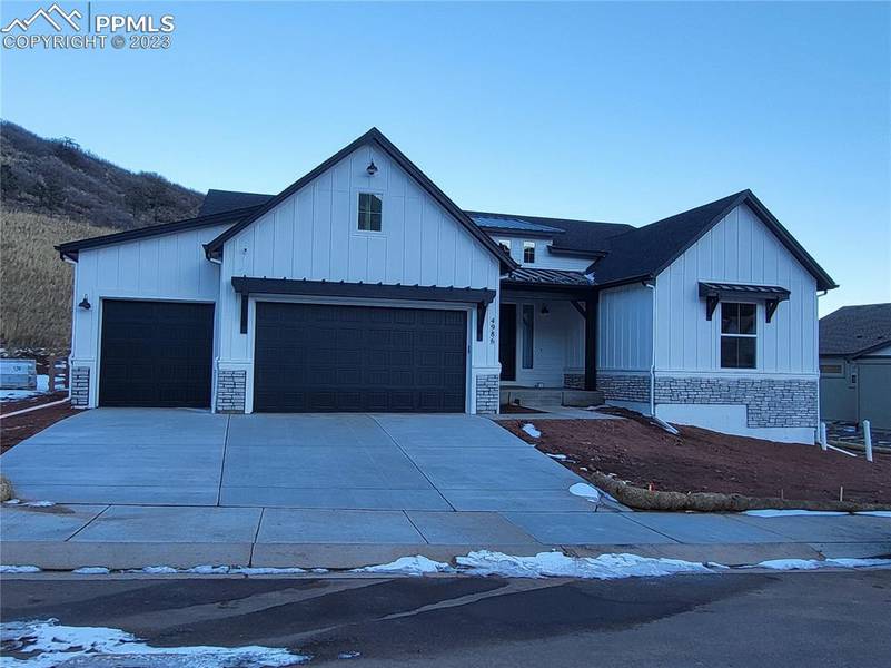 4986 Mesa Top DR, Monument, CO 80132