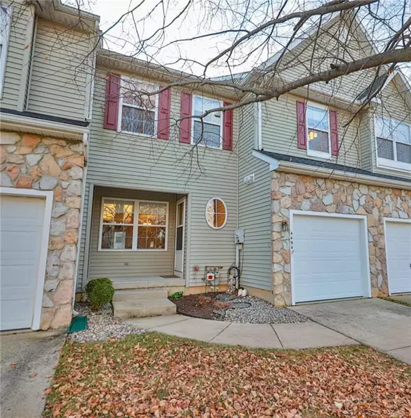 4494 Apple Blossom Drive, Upper Saucon Twp, PA 18034