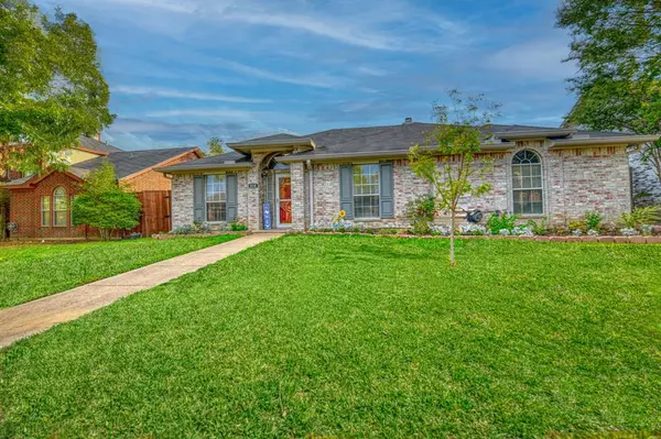 Mesquite, TX 75181,820 Elm Falls Place