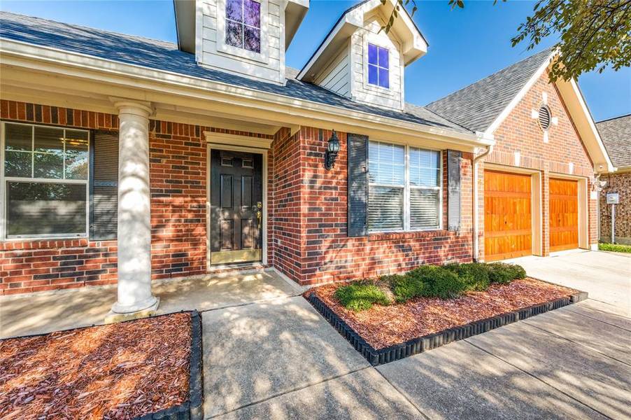 2433 Dawn Mist Drive, Little Elm, TX 75068