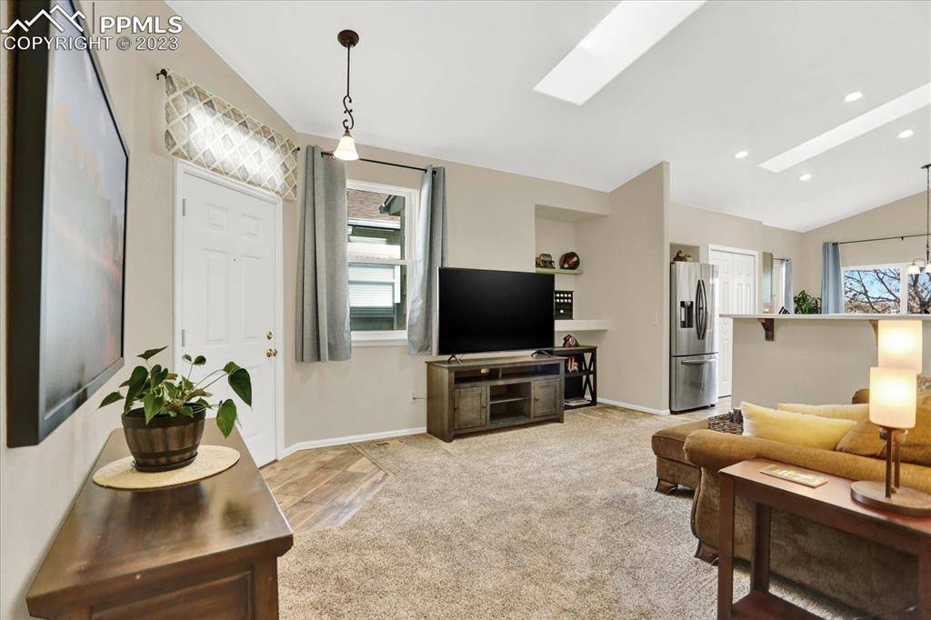 Colorado Springs, CO 80906,1044 Samuel PT