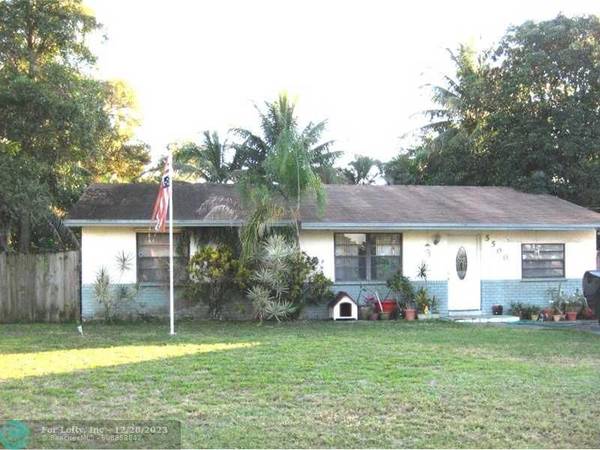 5500 SW 40TH ST, Davie, FL 33314