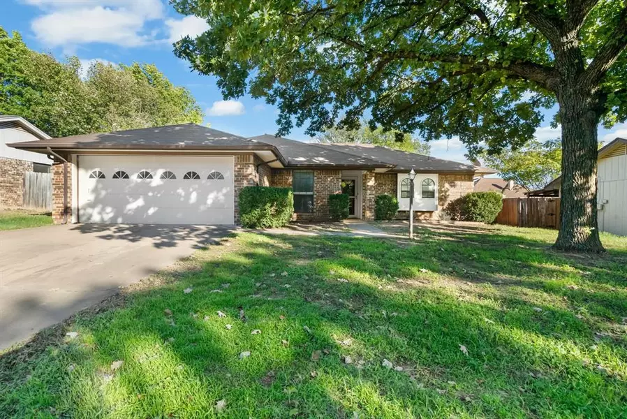 305 Cherry Street, Weatherford, TX 76086