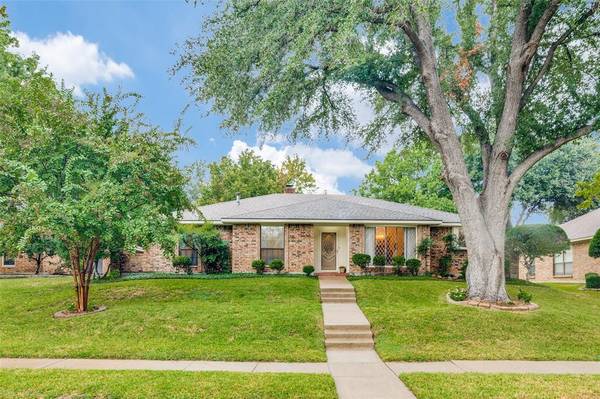 5628 Cornerstone Drive, Garland, TX 75043