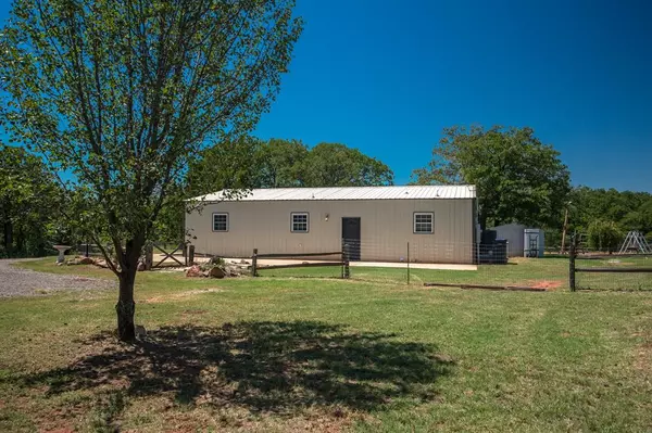 Luther, OK 73054,17629 Hogback Road