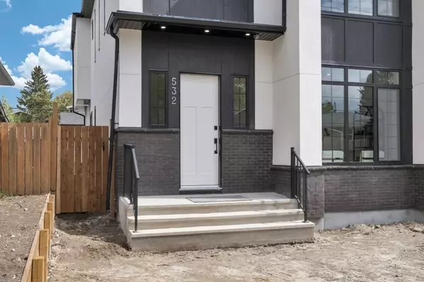 Calgary, AB T3C 1R6,532 37 ST SW