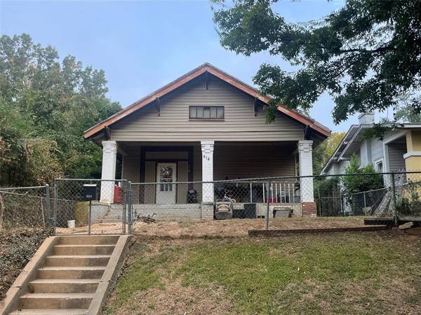 414 College Street, Shreveport, LA 71104