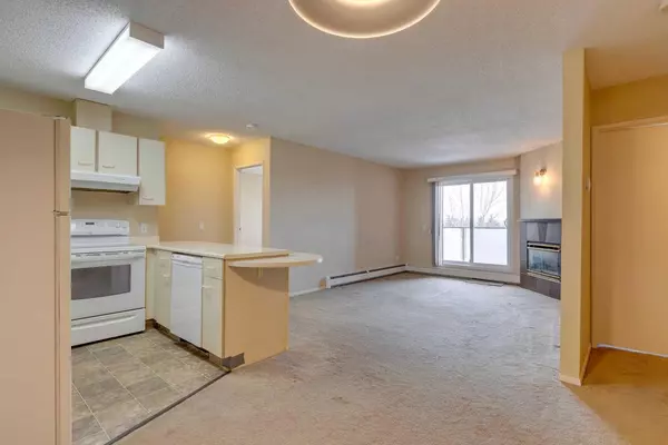 Calgary, AB T3A 3Y8,3000 Edenwold HTS NW #3034