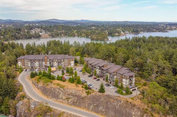 View Royal, BC V9C 1A3,286 Wilfert Rd #405