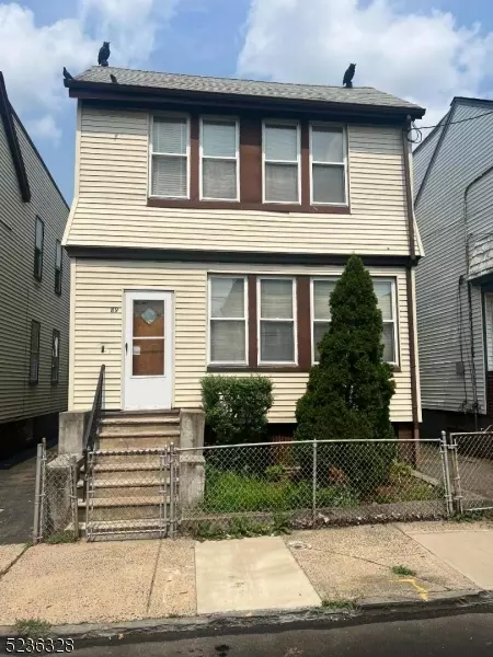 89 Schley St, Newark City, NJ 07112