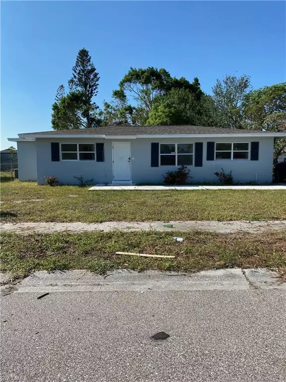 1770 N Meador CT, Fort Myers, FL 33916