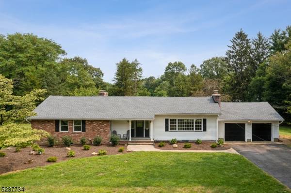 29 Willowbrook Rd,  Holmdel Twp.,  NJ 07733