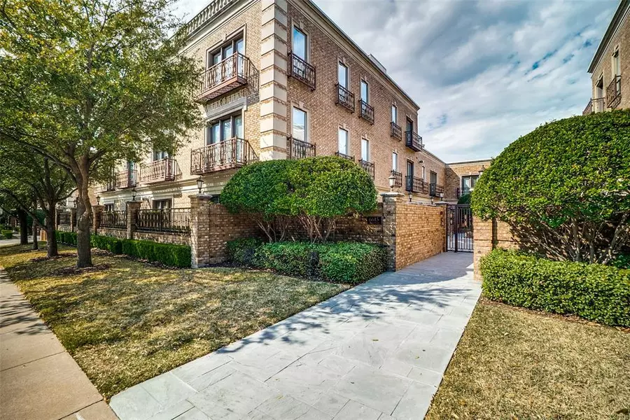 6615 Bandera Avenue #1B, Dallas, TX 75225