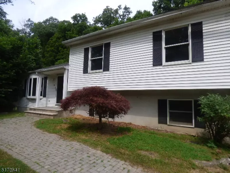 14 River View Dr, Hardwick Twp., NJ 07825