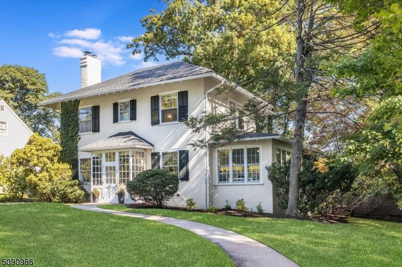 11 Woodland Ave, Glen Ridge Boro Twp., NJ 07028