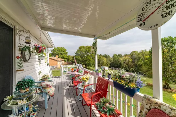 Rustburg, VA 24588,198 Deer Path