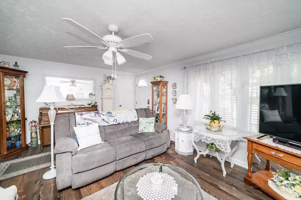 Rustburg, VA 24588,198 Deer Path