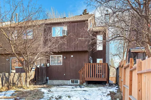 Calgary, AB T1Y 4K9,412 Templeside CIR NE