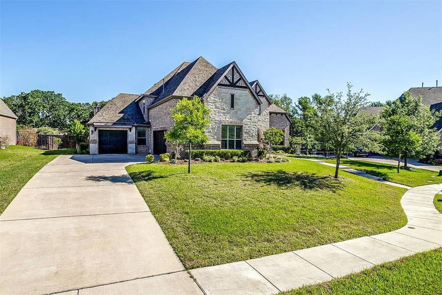 917 Bellstone Drive, Keller, TX 76248