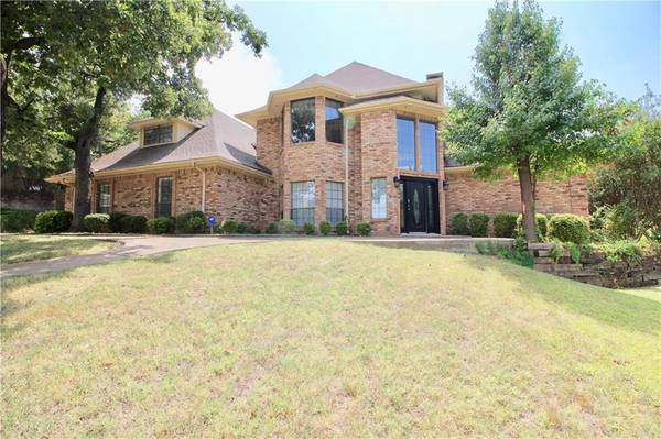 1309 Plantation Drive N, Colleyville, TX 76034