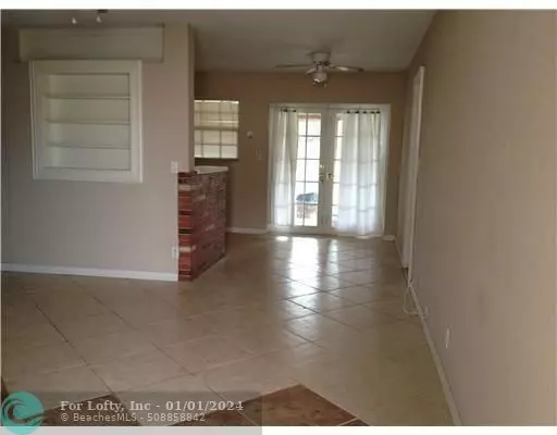 North Lauderdale, FL 33068,6450 SW 15th St